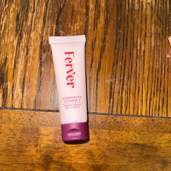 Ferver Fermented Vitamin C 6X Brightening Day Cream 1 FL Oz - Picture 6 of 8